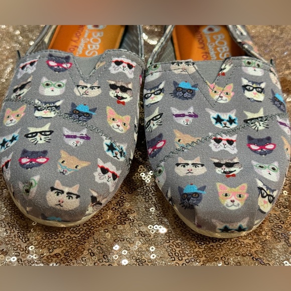 Skechers BOBS Gray Slip-On Shoes - Picture 3 of 8